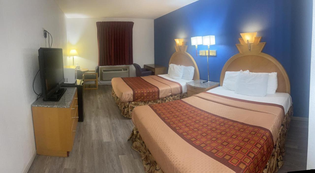 Express Inn Джънкшън Сити Екстериор снимка